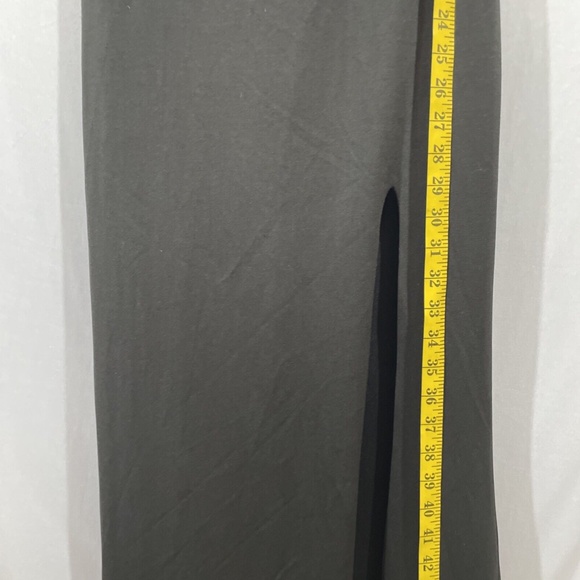 NEW $228 La Femme [ 4 ] One Shoulder‎ Jersey Gown in Black - Picture 7 of 14